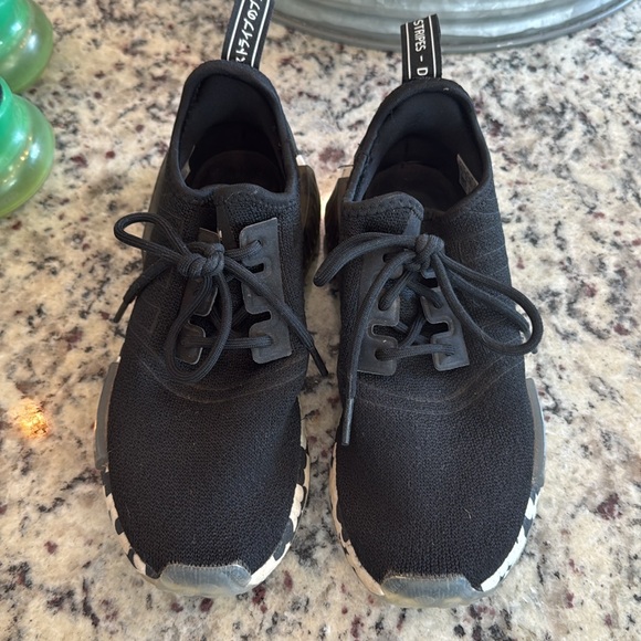 GUC YOUTH ADIDAS - Picture 2 of 5